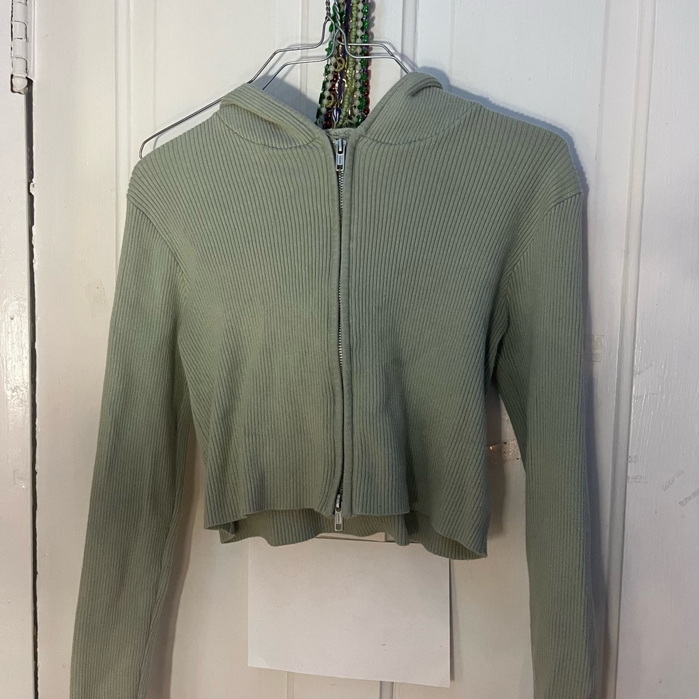 Brandy Melville cropped zip up